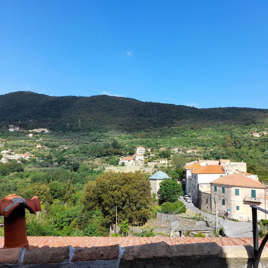 Ca Di Pippo "Tasso" Appartamento Ristrutturato Orco Feglino Exterior foto